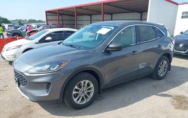 FORD ESCAPE SE 2022