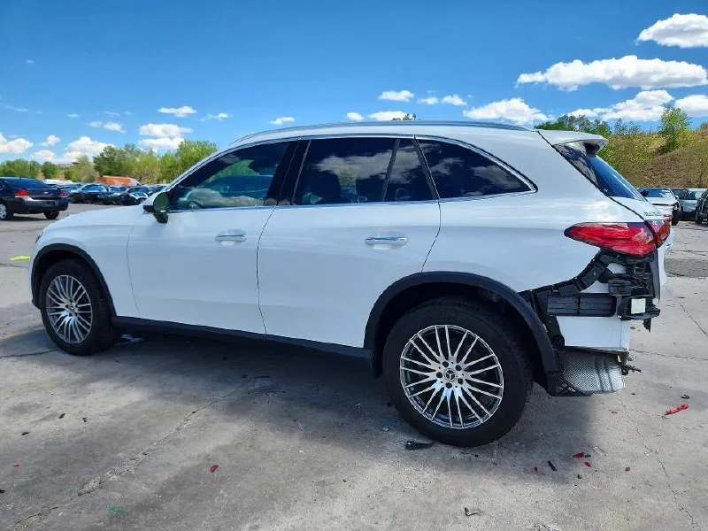 MERCEDES-BENZ GLC 300 4MATIC 2024