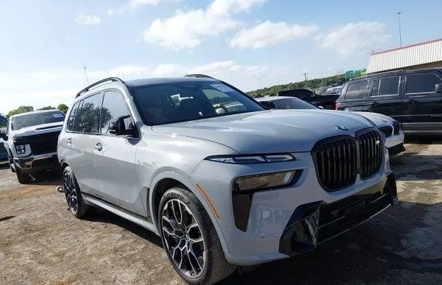 BMW X7 M60I 2025