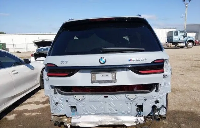 BMW X7 M60I 2025