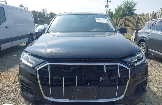 AUDI Q7 PREMIUM PLUS 55 TFSI QUATTRO TIPTRONIC 2023