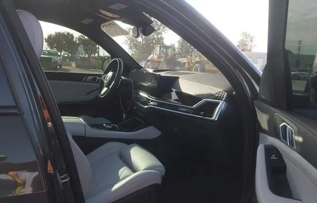 BMW X5 XDRIVE40I 2025