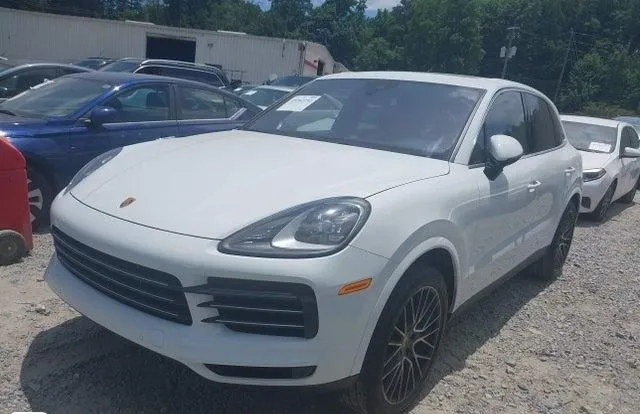 PORSCHE CAYENNE PLATINUM EDITION 2022