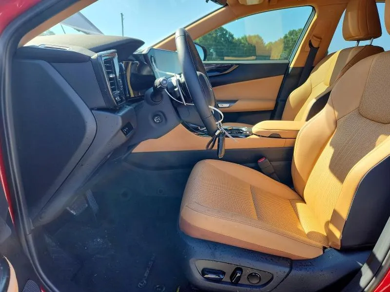 LEXUS NX PREMIUM 2025