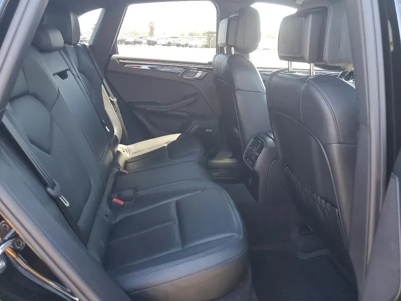 PORSCHE MACAN BASE 2023