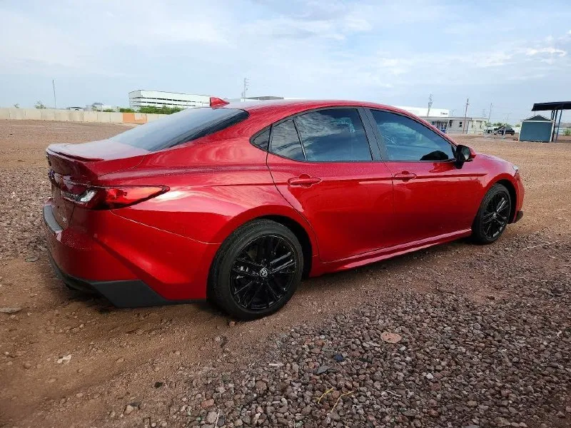 TOYOTA CAMRY SE 2025