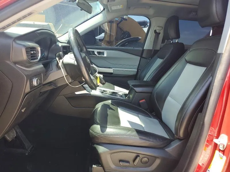 FORD EXPLORER XLT 2022