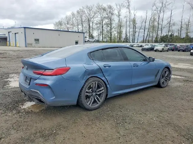 BMW M850XI 2022