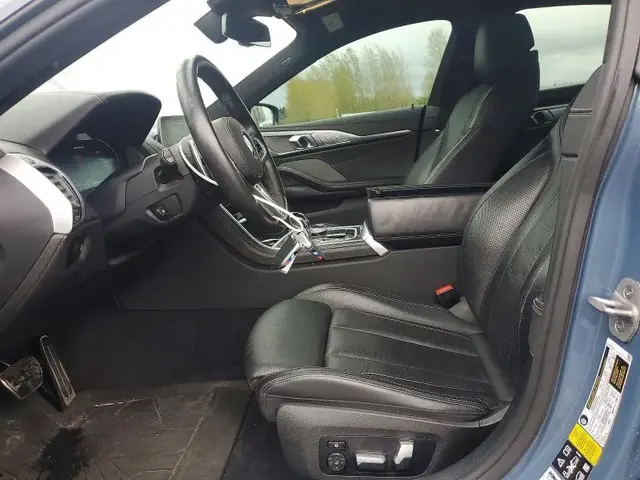 BMW M850XI 2022