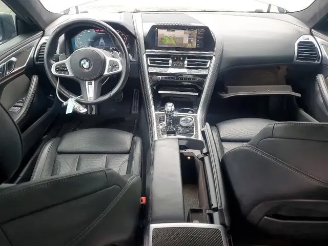 BMW M850XI 2022