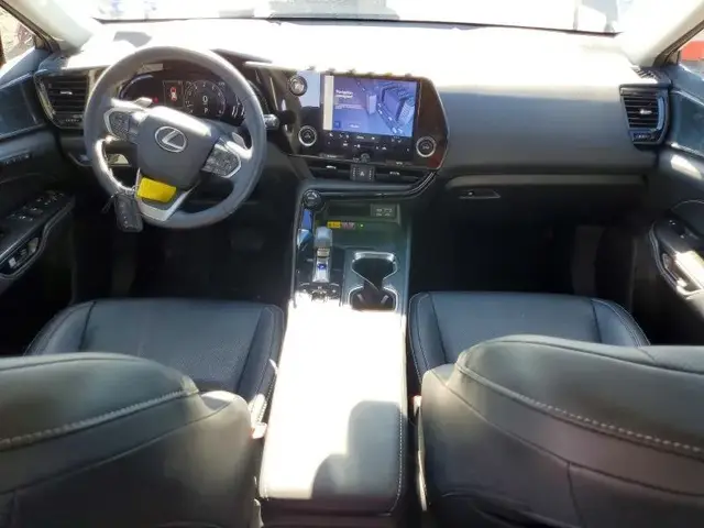 LEXUS NX PREMIUM 2023