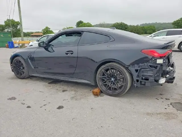 BMW M4 2024