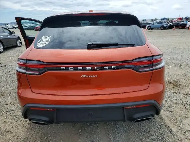 PORSCHE MACAN BASE 2023