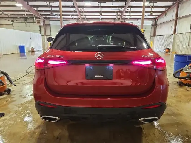 MERCEDES-BENZ GLC 300 4MATIC 2023
