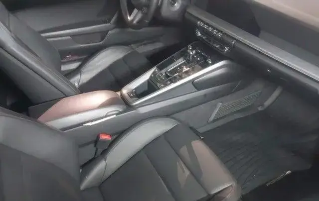 PORSCHE 911 CARRERA 4 CABRIOLET/CARRERA CABRIOLET 2023