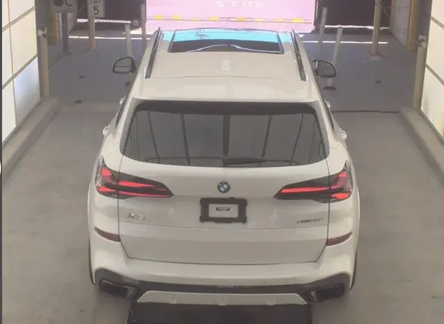 BMW X5 SPORTS ACTIVITY VEHICLE 2024