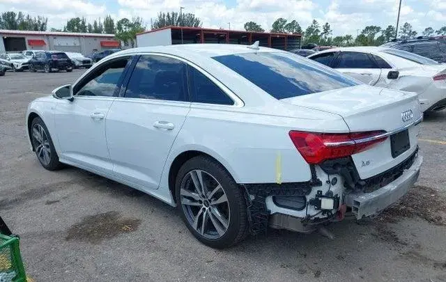 AUDI A6 PREMIUM PLUS 55 TFSI QUATTRO S TRONIC 2023