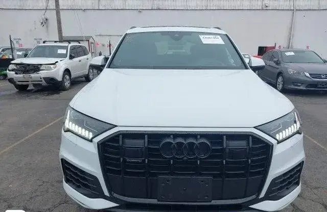 AUDI Q7 PRESTIGE 55 TFSI QUATTRO TIPTRONIC 2024