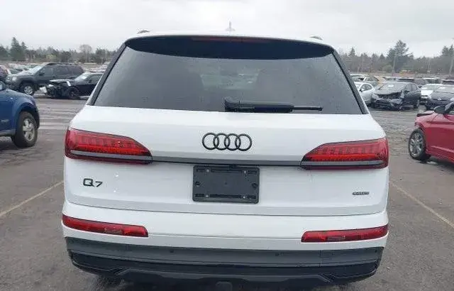 AUDI Q7 PRESTIGE 55 TFSI QUATTRO TIPTRONIC 2024