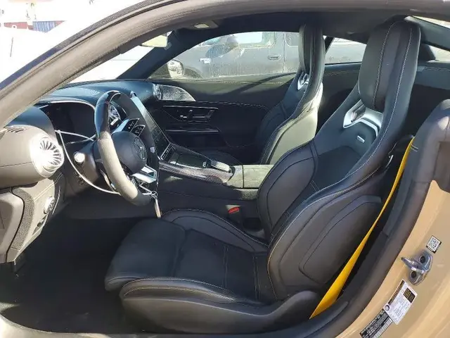 MERCEDES-BENZ AMG 55 2025