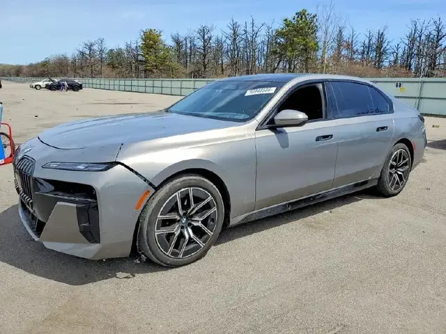 BMW 760 XI 2023
