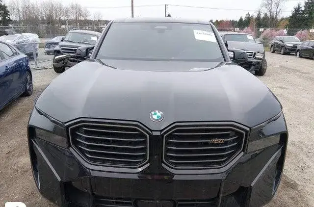 BMW XM 2024