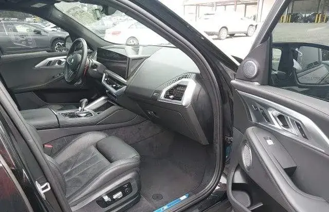 BMW XM 2024