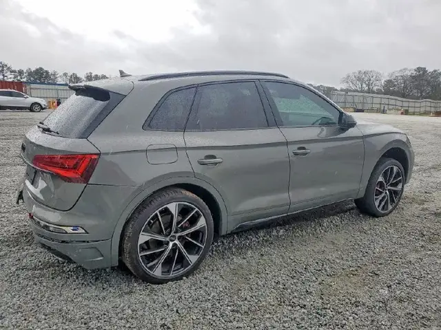 AUDI SQ5 PREMIUM PLUS 2023