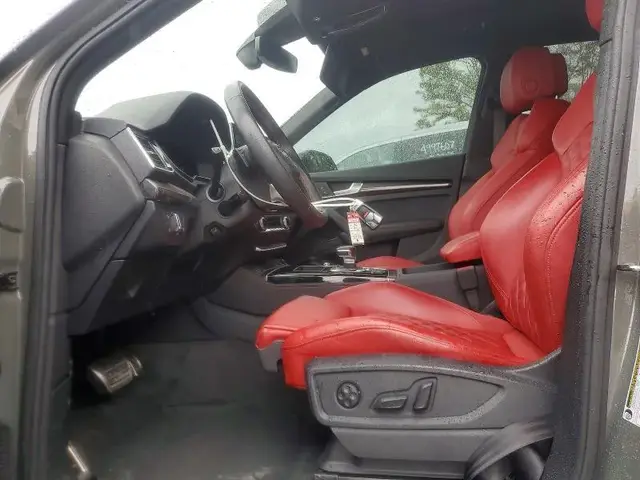 AUDI SQ5 PREMIUM PLUS 2023