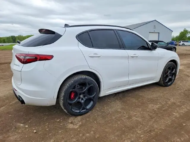 ALFA ROMEO STELVIO TI 2022
