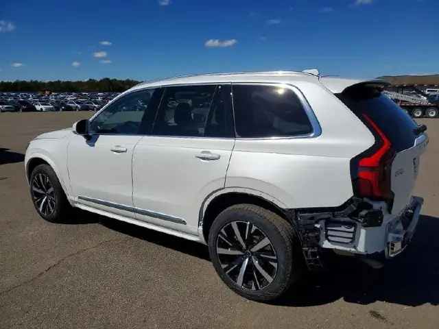 VOLVO XC90 CORE 2026
