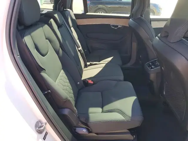 VOLVO XC90 CORE 2026