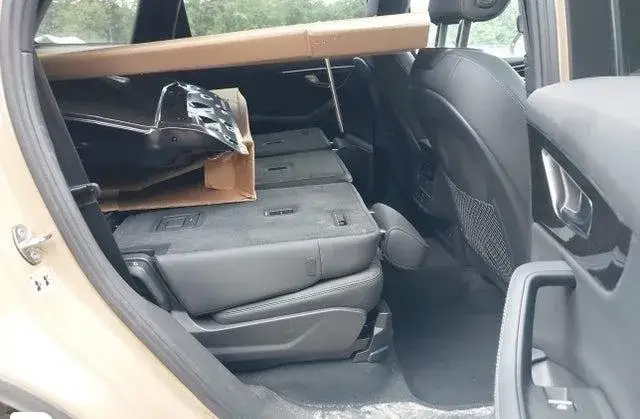 AUDI Q7 PREMIUM PLUS 45 TFSI QUATTRO TIPTRONIC 2025