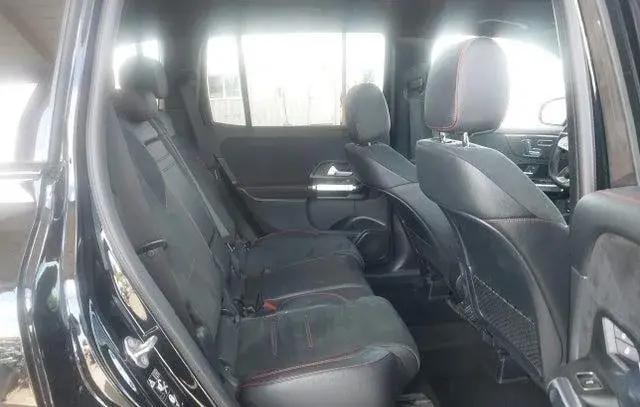 MERCEDES-BENZ GLB250 2022