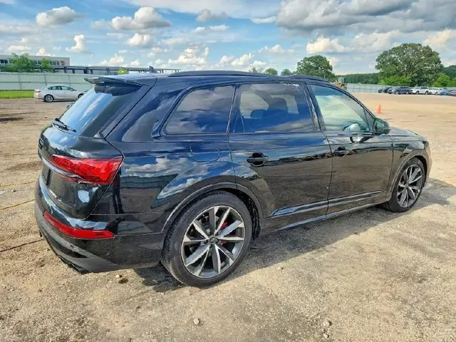 AUDI SQ7 PRESTIGE 2023