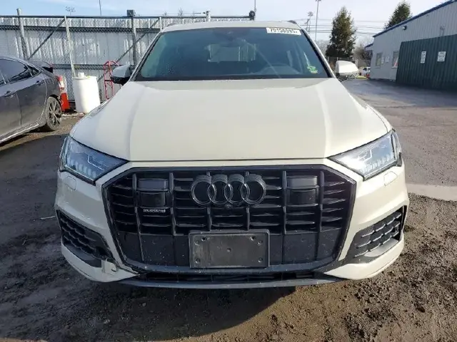 AUDI Q7 2022