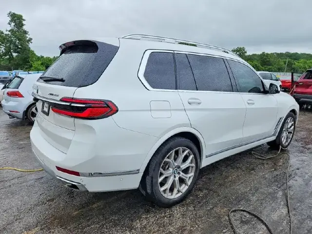 BMW X7 XDRIVE40I 2023
