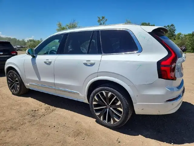 VOLVO XC90 ULTRA 2025