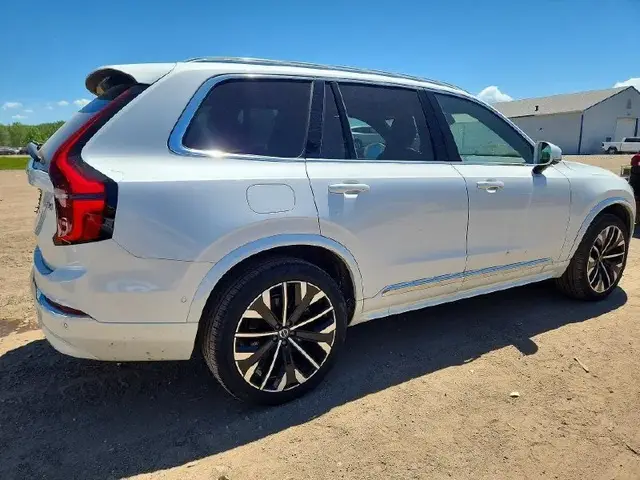 VOLVO XC90 ULTRA 2025