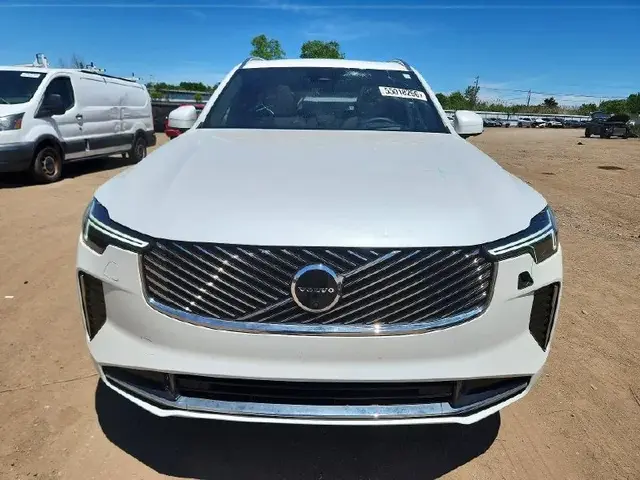 VOLVO XC90 ULTRA 2025