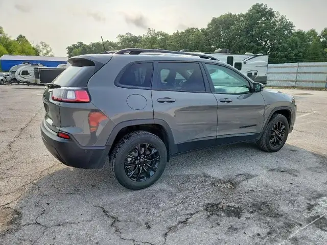 JEEP CHEROKEE ALTITUDE LUX 2023