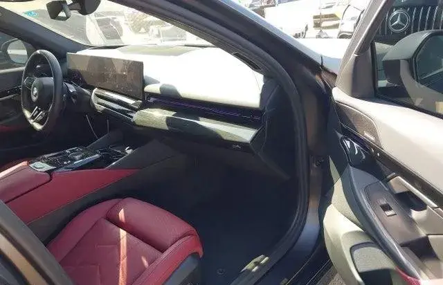 BMW 530I 2025