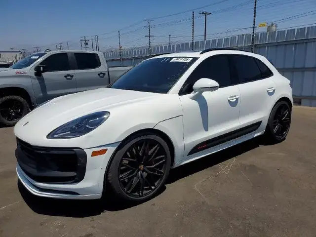 PORSCHE MACAN GTS 2023