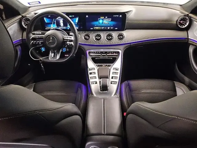 MERCEDES-BENZ AMG 53 2022