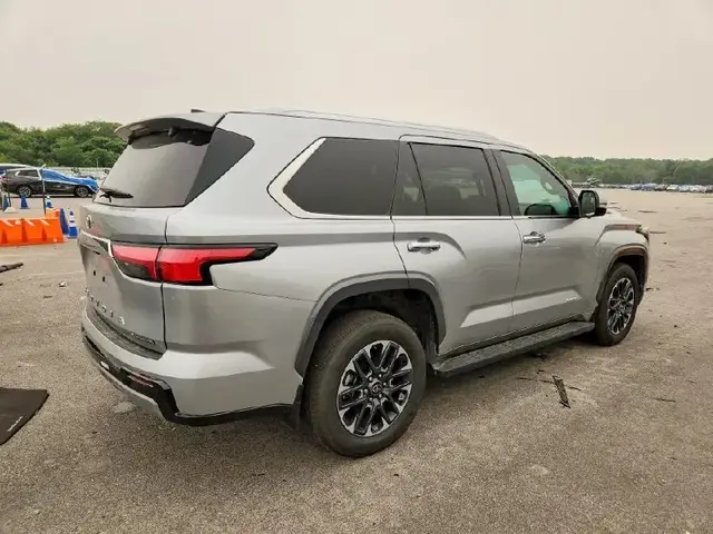 TOYOTA SEQUOIA LIMITED 2025