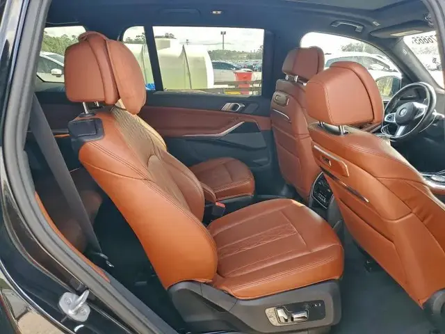 BMW X7 2024