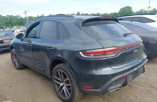PORSCHE MACAN T 2026