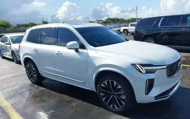 VOLVO XC90 B6 PLUS 7-SEATER 2025