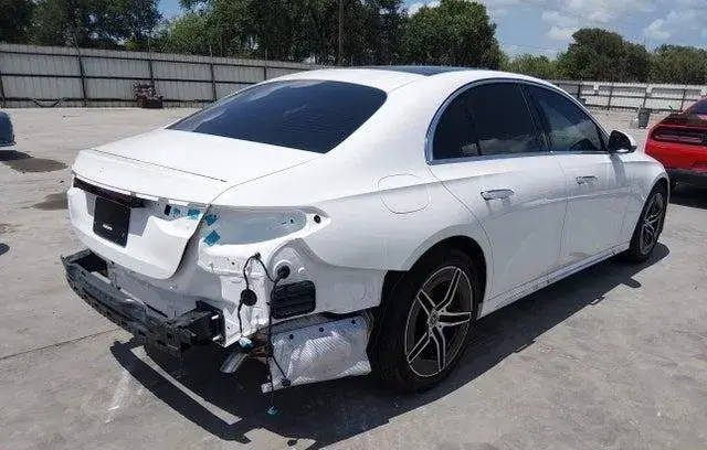 MERCEDES-BENZ E-CLASS E 350 2026