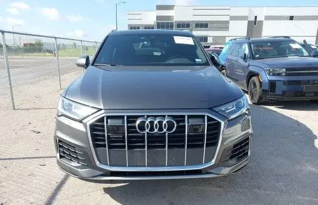 AUDI Q7 PREMIUM PLUS 55 TFSI QUATTRO TIPTRONIC 2022